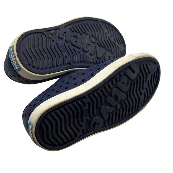 Native Jefferson Navy Blue Perforated Slip-On Shoes Size 9 - Picture 3 of 7